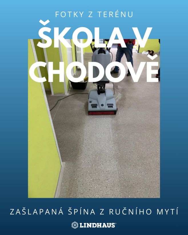 Naše dnešní zastávka ve škole: PVC podlaha, která nebyla nikdy strojově čištěná. A výsledek? Přesně ten, který vidíte na...